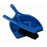 PLASTIC DUST PAN/BRUSH COMBO
