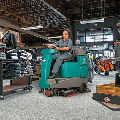 Tennant T7 Ride-On Floor Scrubber