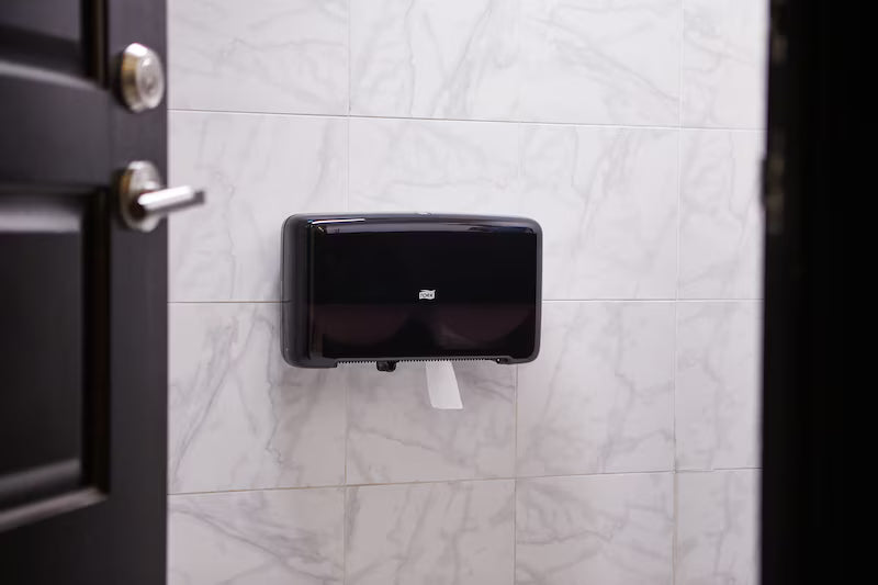 TORK ADVANCED BATH TISSUE MINI JUMBO ROLL - 2 PLY, 12 x 751FT (12024402)